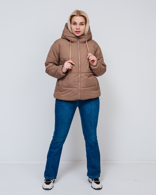 Демісезонна жіноча куртка пісочного кольору Тахо батал